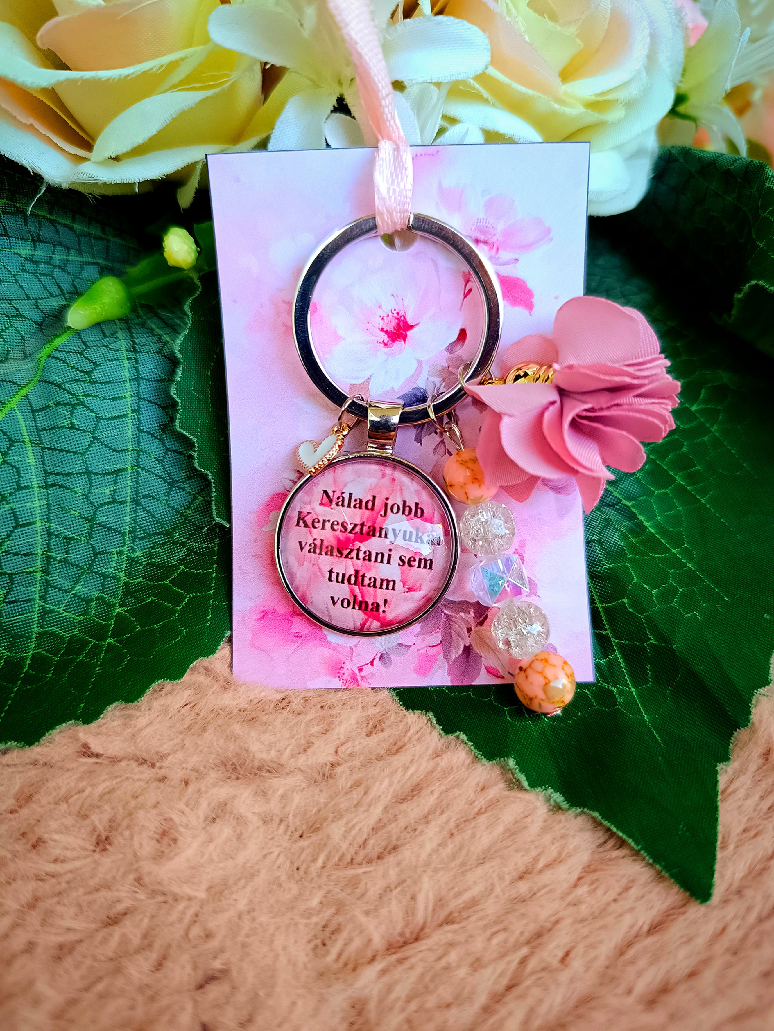 Ajándék keresztanya köszönő kulcstartó